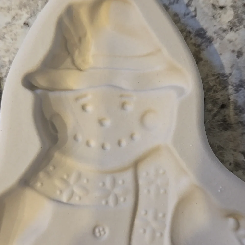 New Longaberger 1997 Snow Friends Series Chilly Pottery Cookie Mold